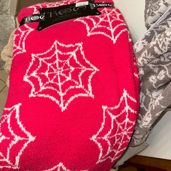 Halloween Pumpkin Pink White 50"x70" blanket - Picture 5 of 5